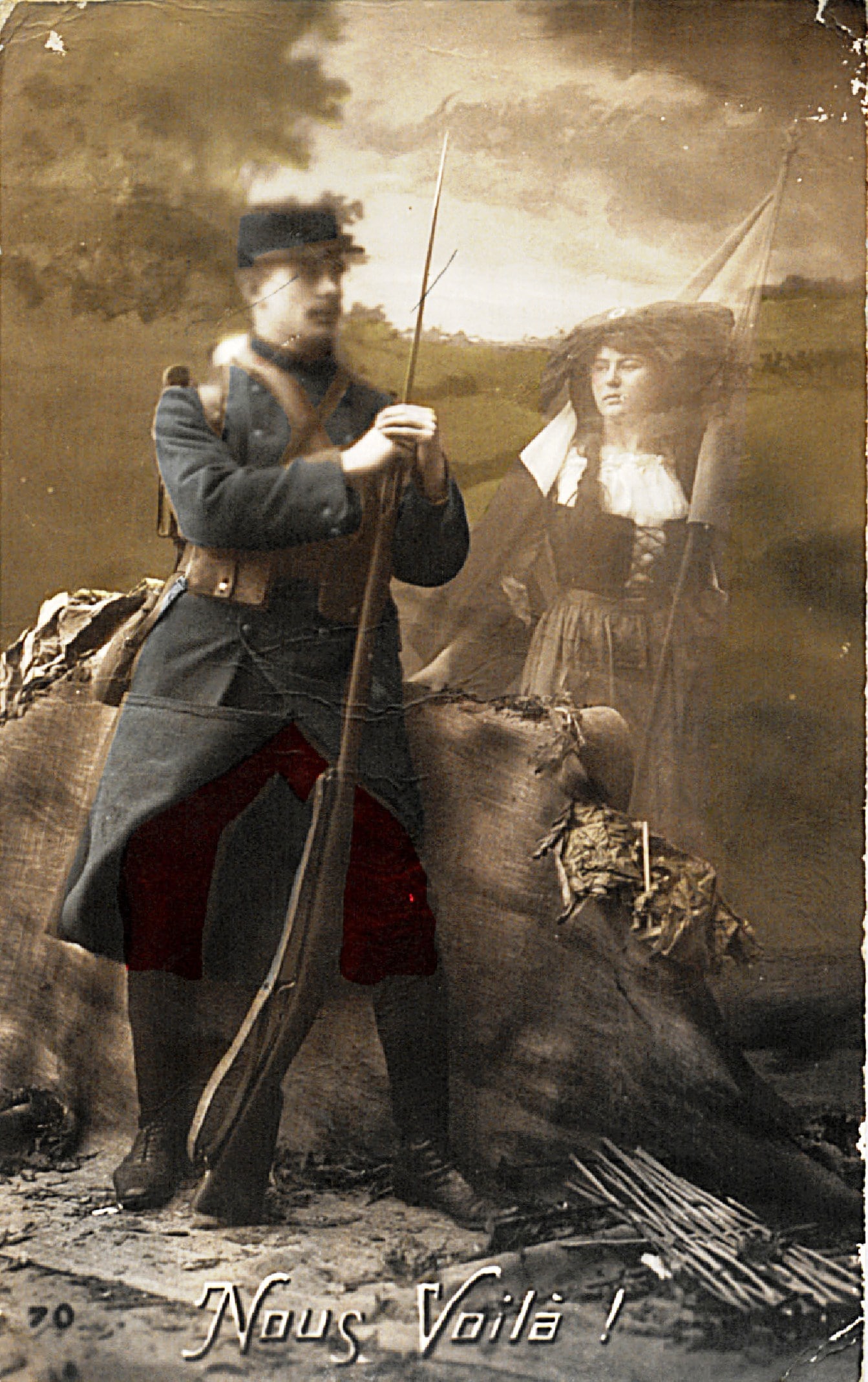 « Nous voilà ». Carte postale envoyée par A. Clément, Convois automobiles, ou Joseph Clément, 2e Régiment d’Artillerie coloniale. Août 1914. Archives nationales, 700AP/3/PA_029