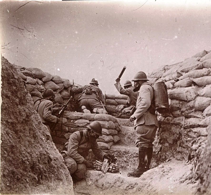 Attaque au gaz. Collection de plaques de verre stéréoscopiques de Maurice Brun, musicien au 89e RI. Sans date. Archives nationales, 700AP/13/PA_341/1